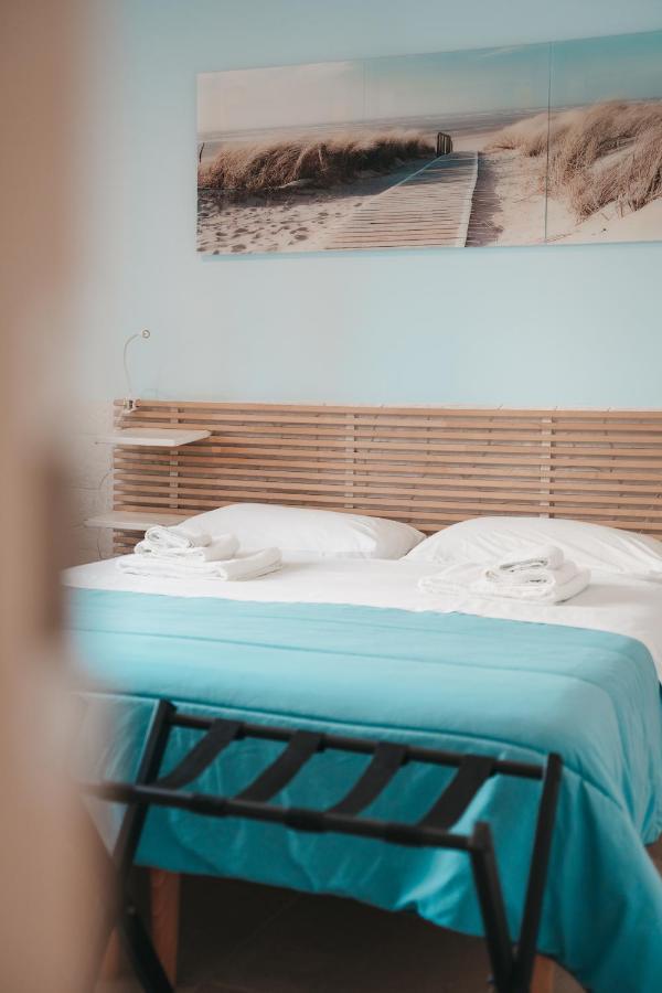 B&B Dimora Mariù Taranto Bagian luar foto